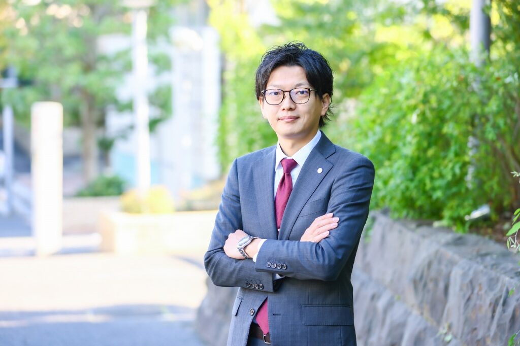 【講師特別インタビュー】谷本慎二さん 前編</br>退職代行ブームの火付け役 『モームリ』成功の秘密を紐解く