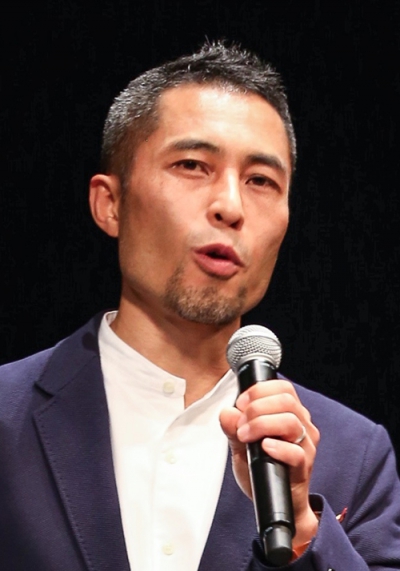 黒羽雄二